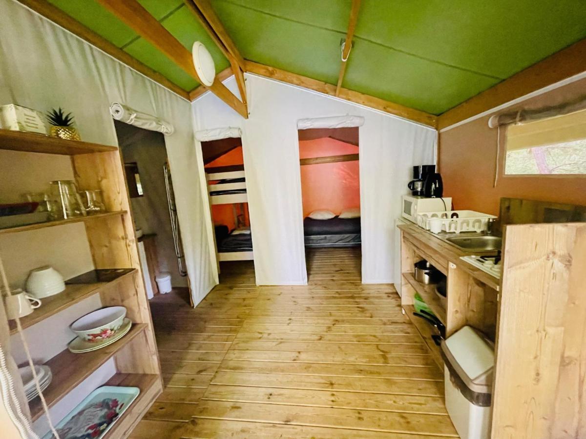 Flower Camping La Pibola Camon (Languedoc-Roussillon) Exterior foto