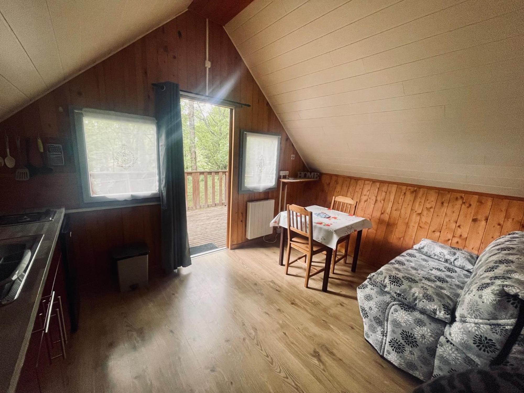 Flower Camping La Pibola Camon (Languedoc-Roussillon) Exterior foto